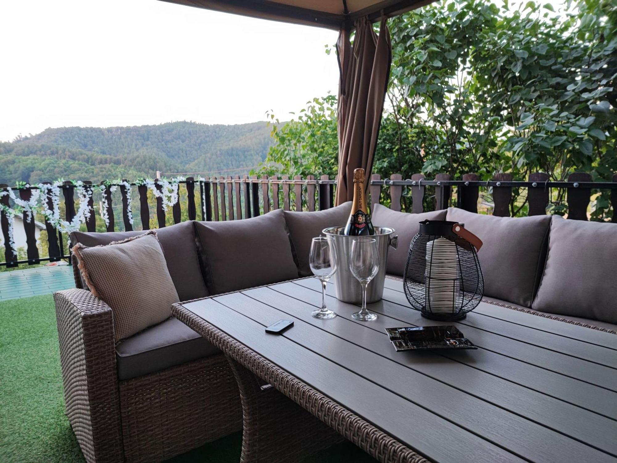 Zagora Hills Apartman Krapina Bagian luar foto